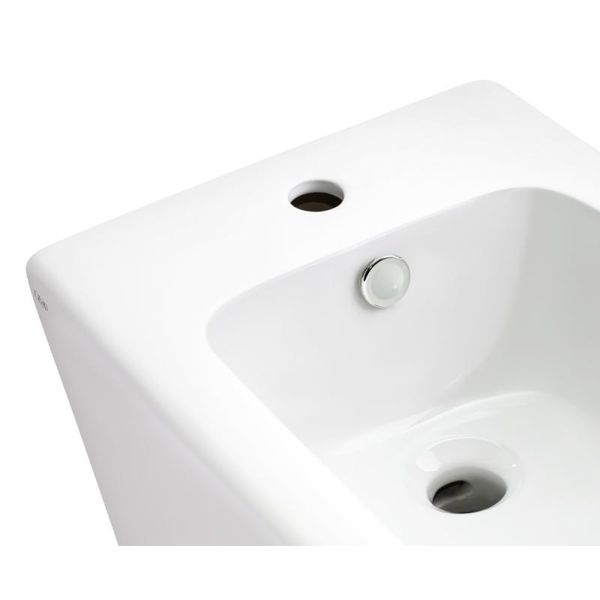 Биде напольное Qtap Robin 560x355x410 White QT13442141CW SD00042539 фото