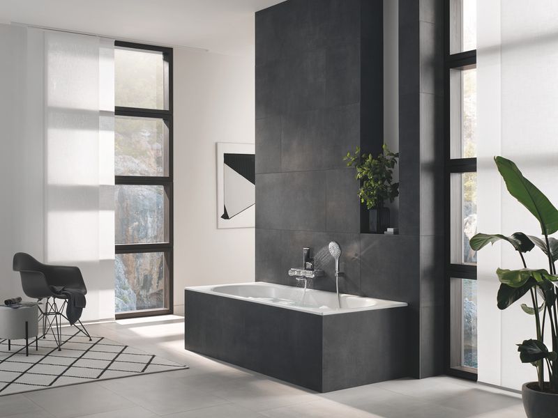 Душевой набор с держателем, 3 режима струи Grohe Rainshower SmartActive (26581000) 26581000 фото