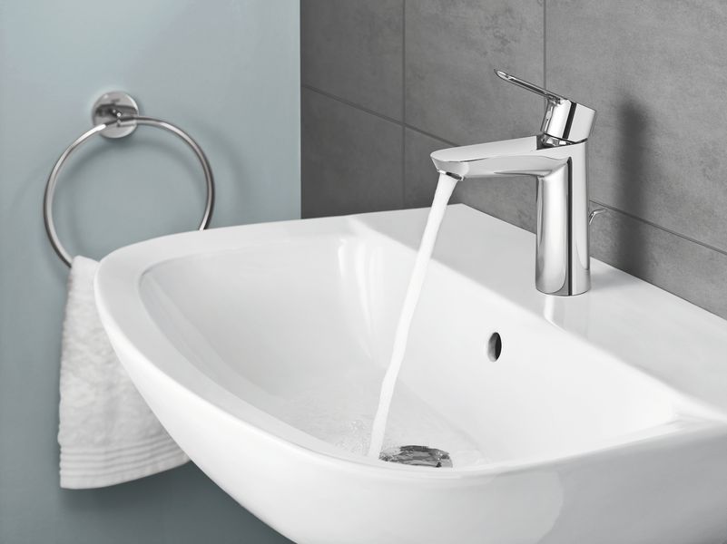 Смеситель для раковины M-размера Grohe BauLoop (23762000) 23762000 фото