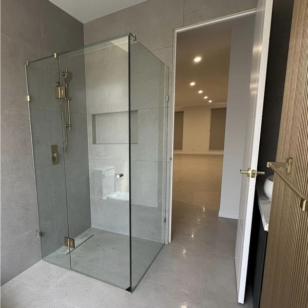 Двері у нішу розпашні KOER SR SD04-120x200-TR-07 прозоре скло EASY CLEAN 10мм графіт (KR5388) KR5388 фото