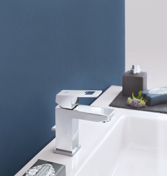 Смеситель для раковины S-размера Grohe Eurocube (2312700E) 2312700E фото